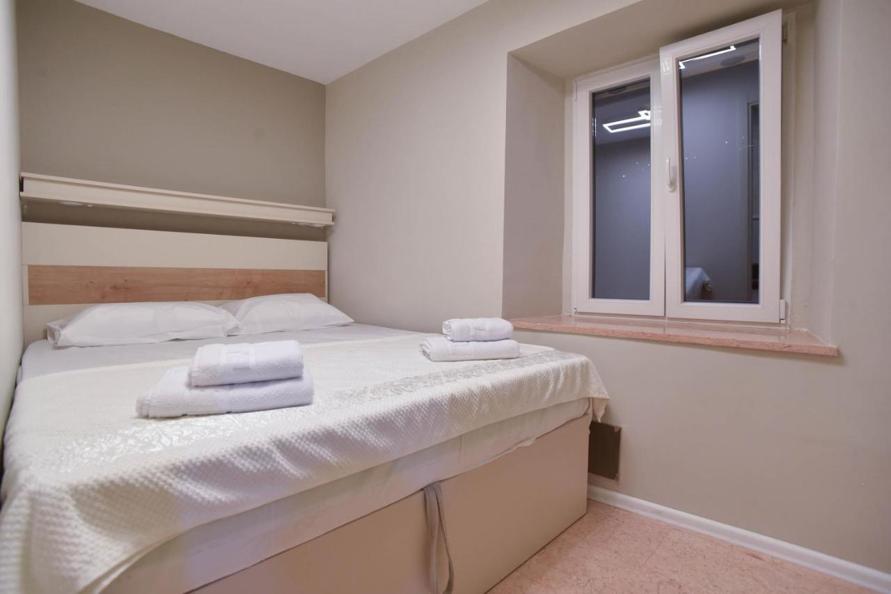 Goldpalma Apartment 부드바 외부 사진